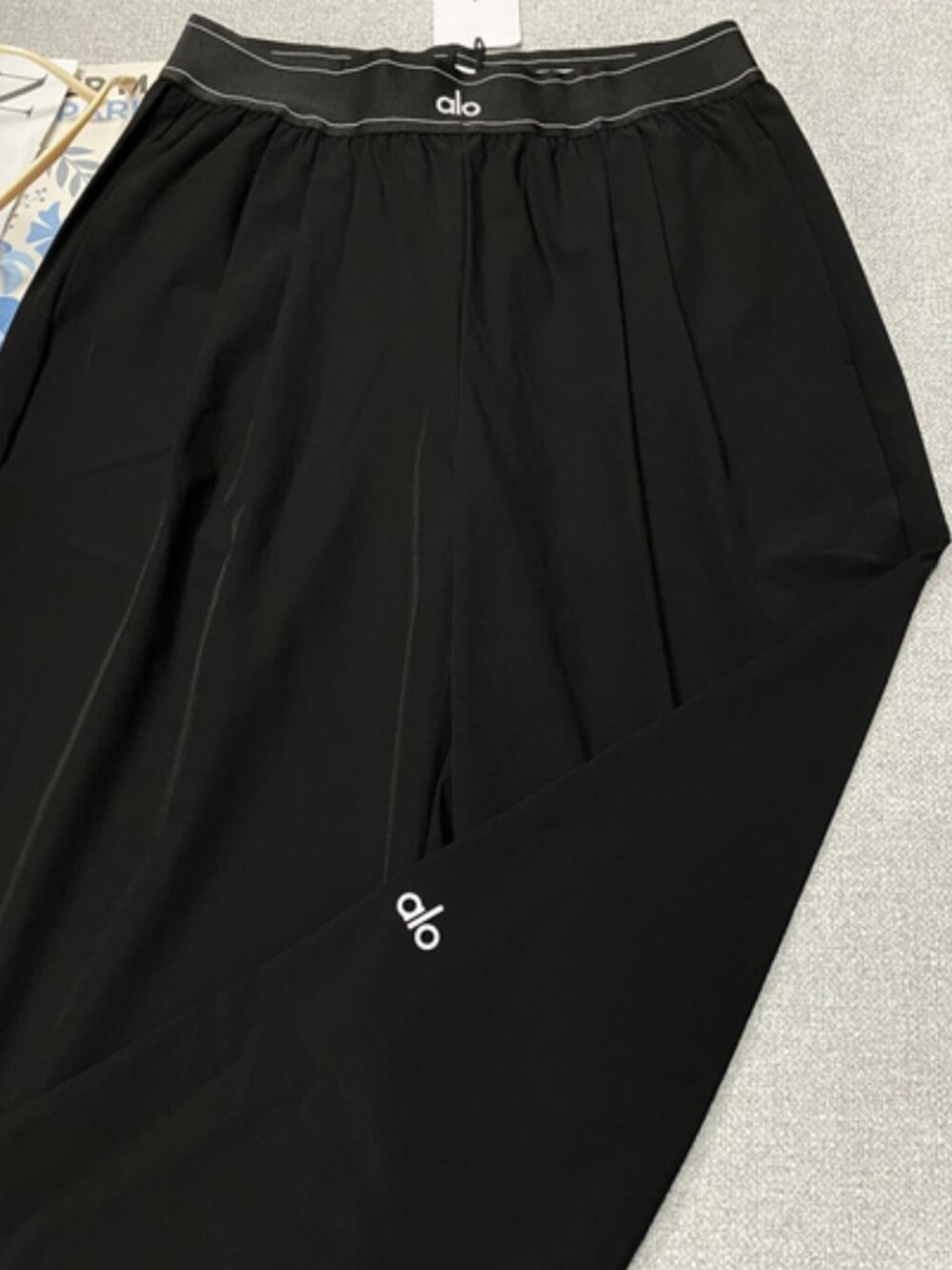 Black💥NWT ALO Yoga Suit Up Wide Trouser(Regular 30” Inseam)💂♀️Versatile - Picture 5 of 8